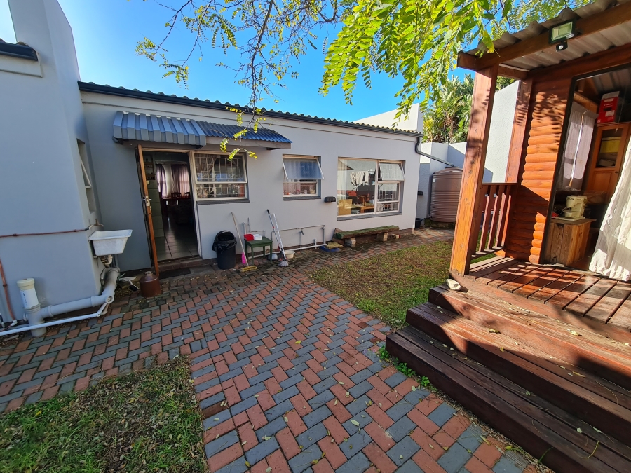 2 Bedroom Property for Sale in Aston Bay Eastern Cape
